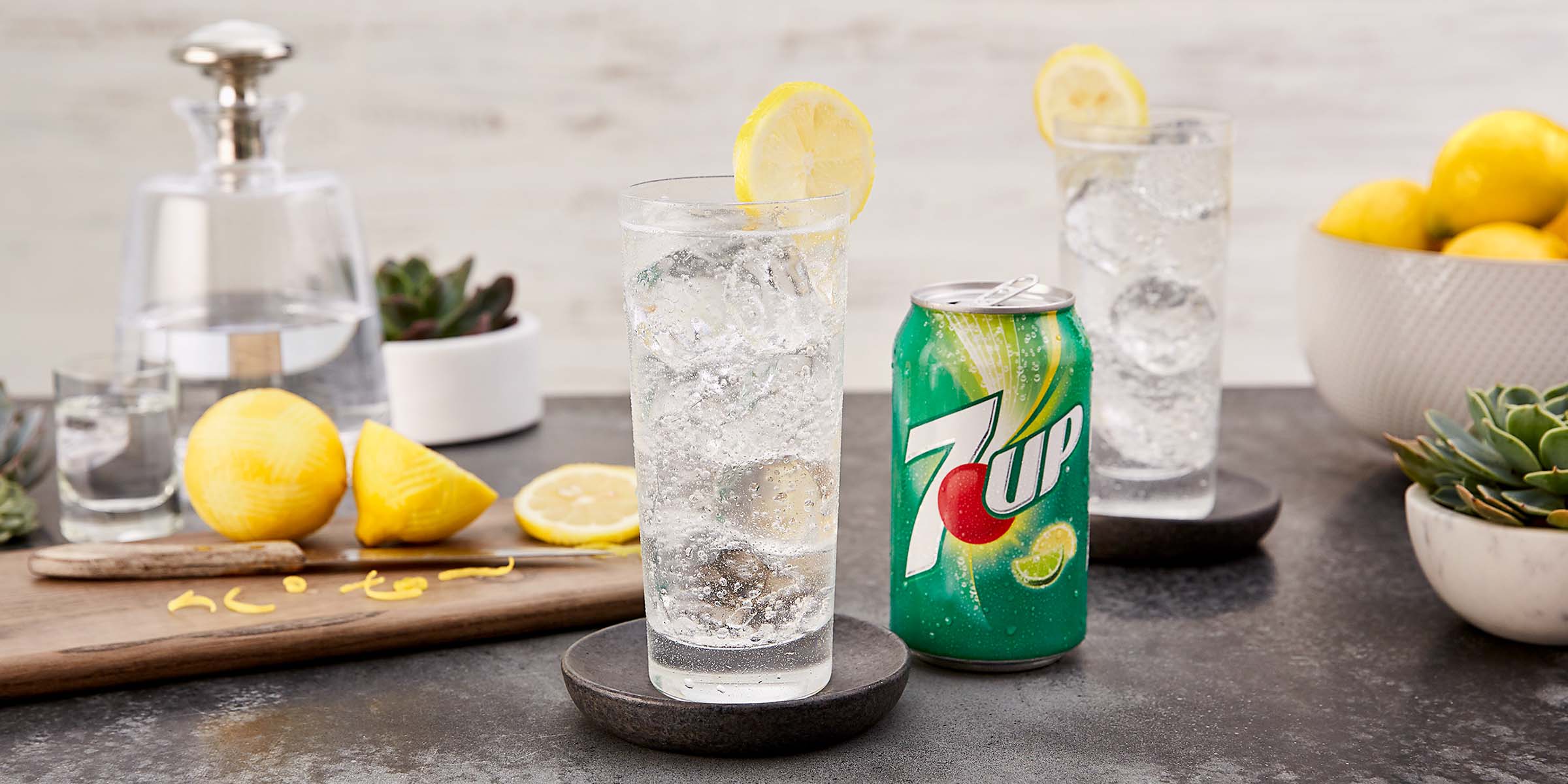 Gin Fizz Recipe | 7UP®