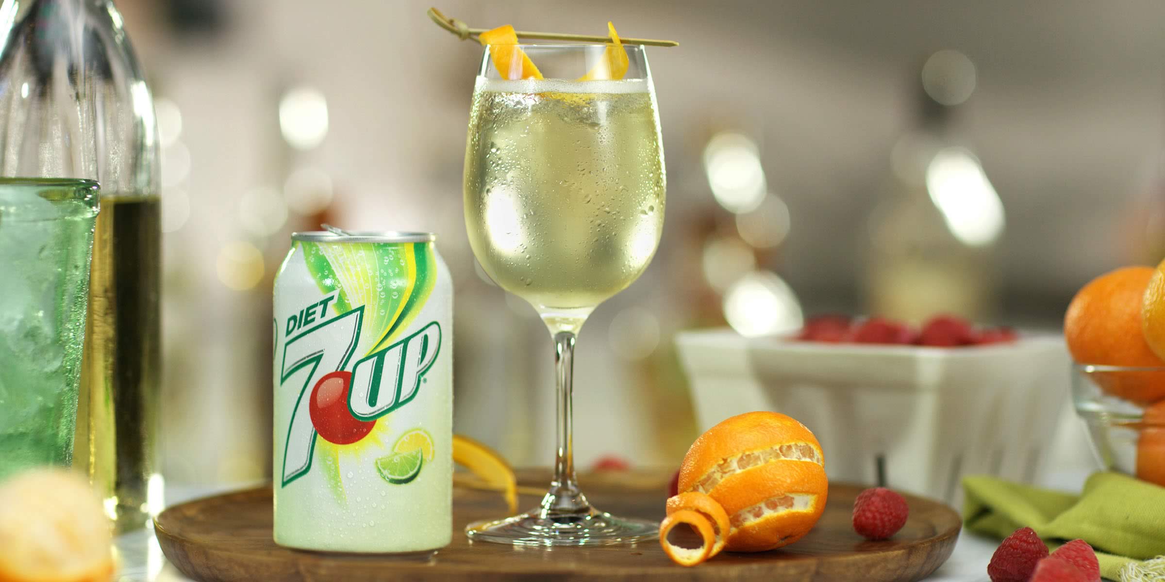 White Wine Spritzer Recipe | 7UP®